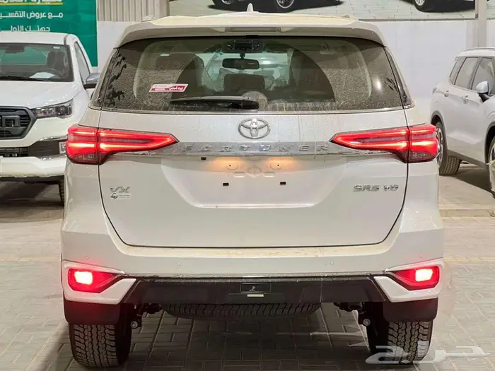 فورشنر بنزين 6سرندل VX1 2025 ويتوفر VX3 . 9