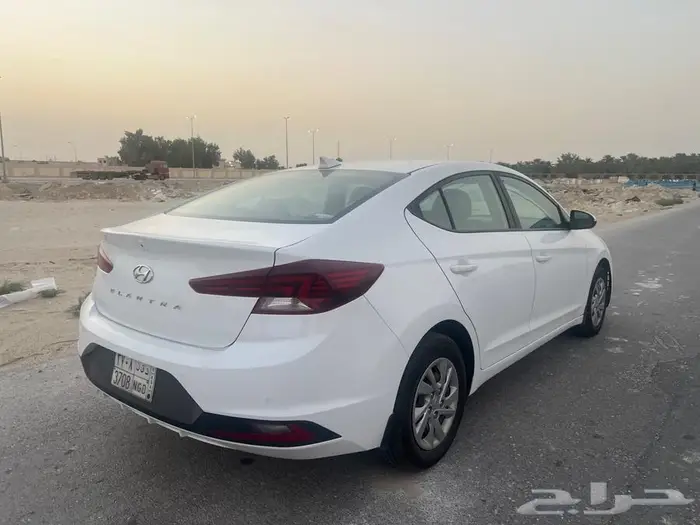 2020 هيونداي النترا 3