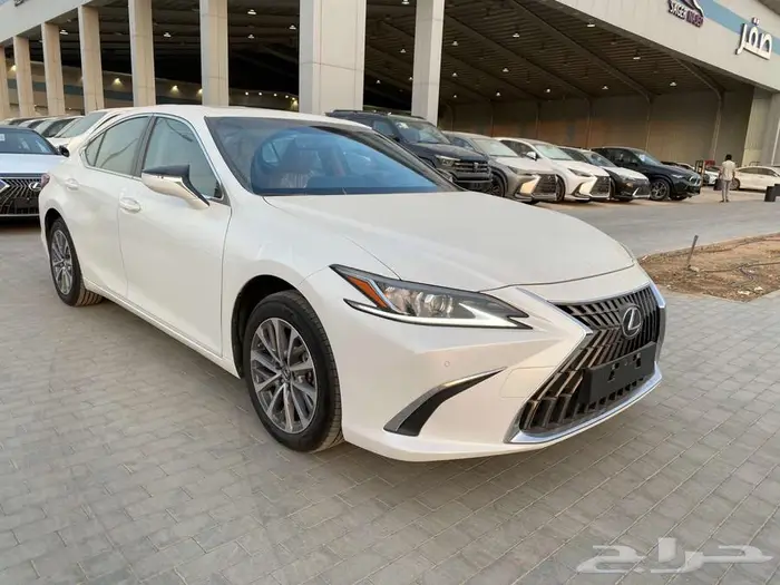 لكزس ( ES250 ) AA ستاندر 2025 بريمي 9