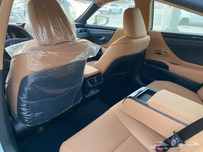 لكزس ( ES250 ) AA ستاندر 2025 بريمي 16