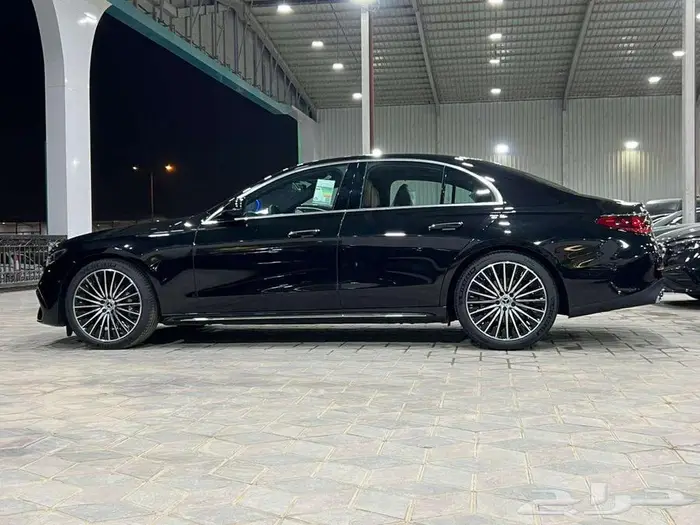 مرسيدس- E300 AMG - 2025 - 3 شاشات (كاش - بنوك ) 4