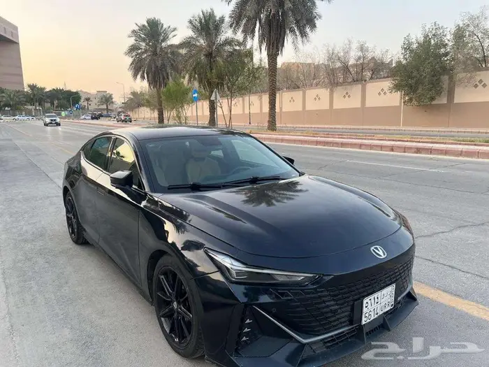 شانجان يوني في UNI-V فل كامل 2023 مالك اول 4
