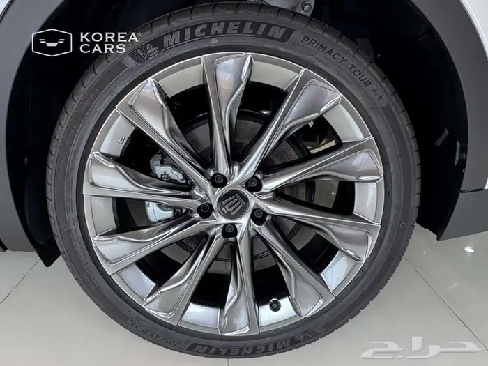 تويوتا كراون 2025 هايبرد فل كامل جملي أسود TOYOTA CROWN 2025 4