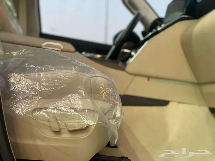 تويوتا لاندكروزر VXR ديزل 2023 - بطاقه جمركيه 6