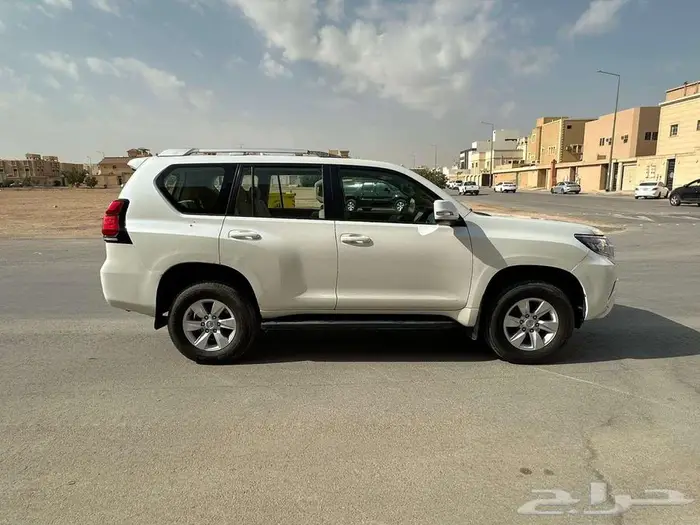 2022 Toyota Prado Land cruiser TX-L wi 4x4 (Diesel) for sale 7