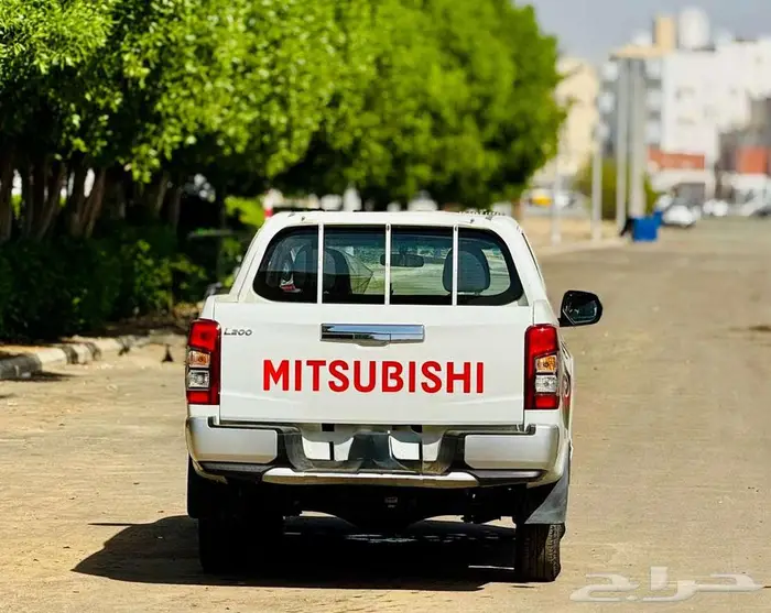 ميتسوبيشي L200 اتوماتيك دبل ديزل ب 62 الف بالضريبة 2
