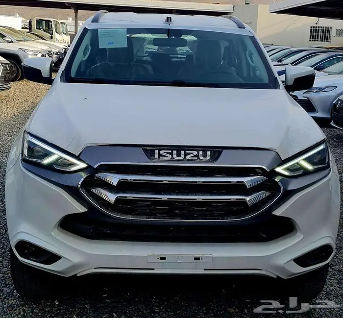 ايسوزو ام يو اكس 2024  2025   2026 0