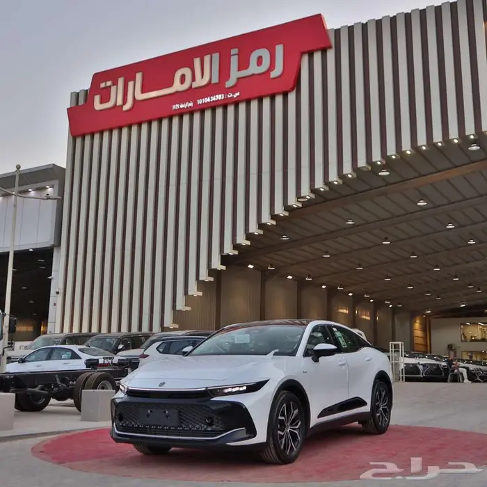 تويوتا كراون 2.5 بريميوم هايبرد 2026 سعودي 16