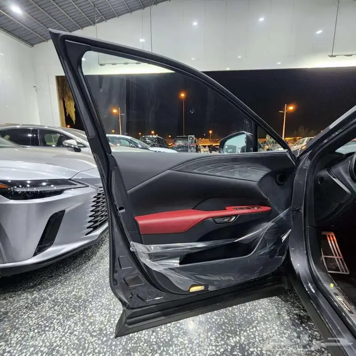 لكزس RX 350 F_SPORT موديل 2025 السعر 290.000 10