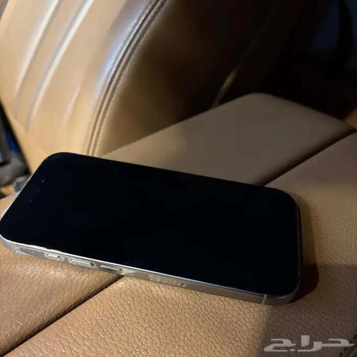 ايفون 16 برو تيتانيوم 256GB  نظيف جدا 0