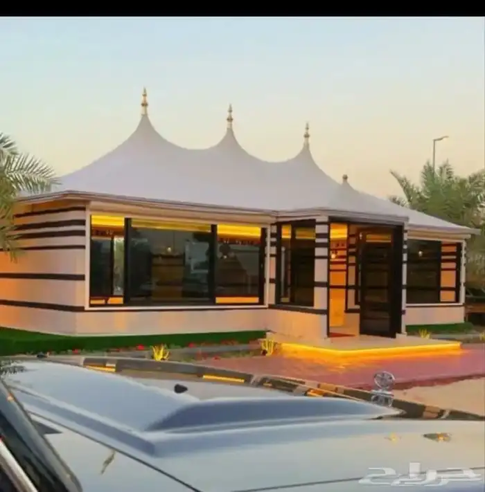 خيام الصقور الملكية 16