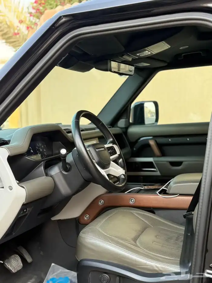 ديفندر 2022 HSE 110 الناغي 5
