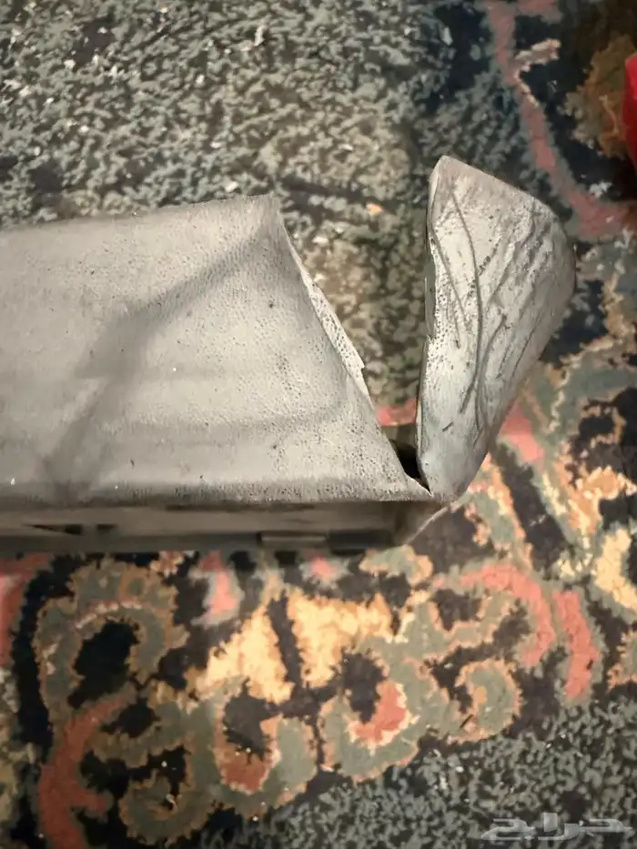 شمعات وقطع فورد فكتوريا 2011 أصليه 5