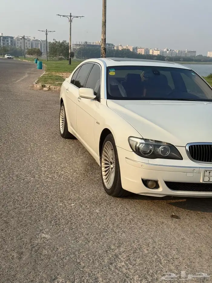 بي ام 740Li 2008 2
