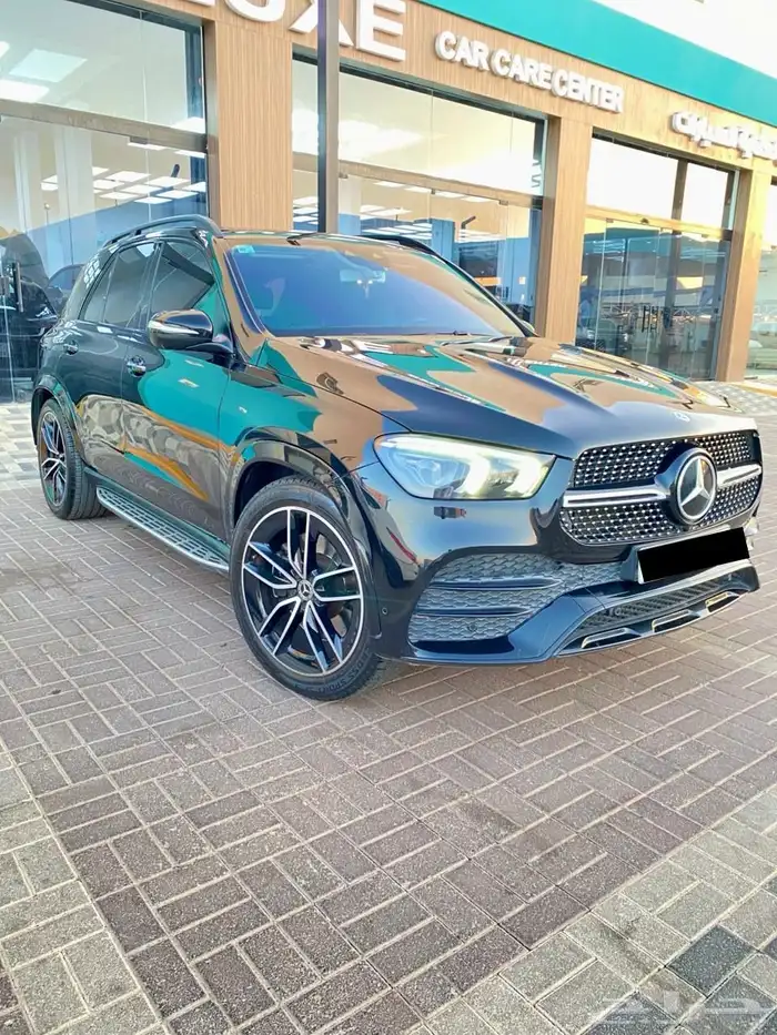 مرسيدس بنز GLE 450  Night Package 17