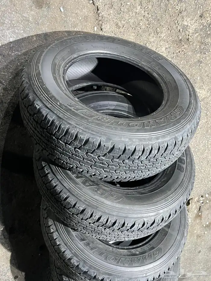 كفرات دنلوب افجي وكاله مقاس 265 70 17 20