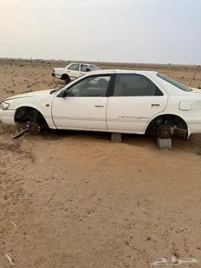 كامري 2002 كرسيدا 99 جيب 83 3