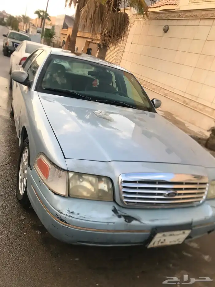 فورد فيكتوريا 2005 3