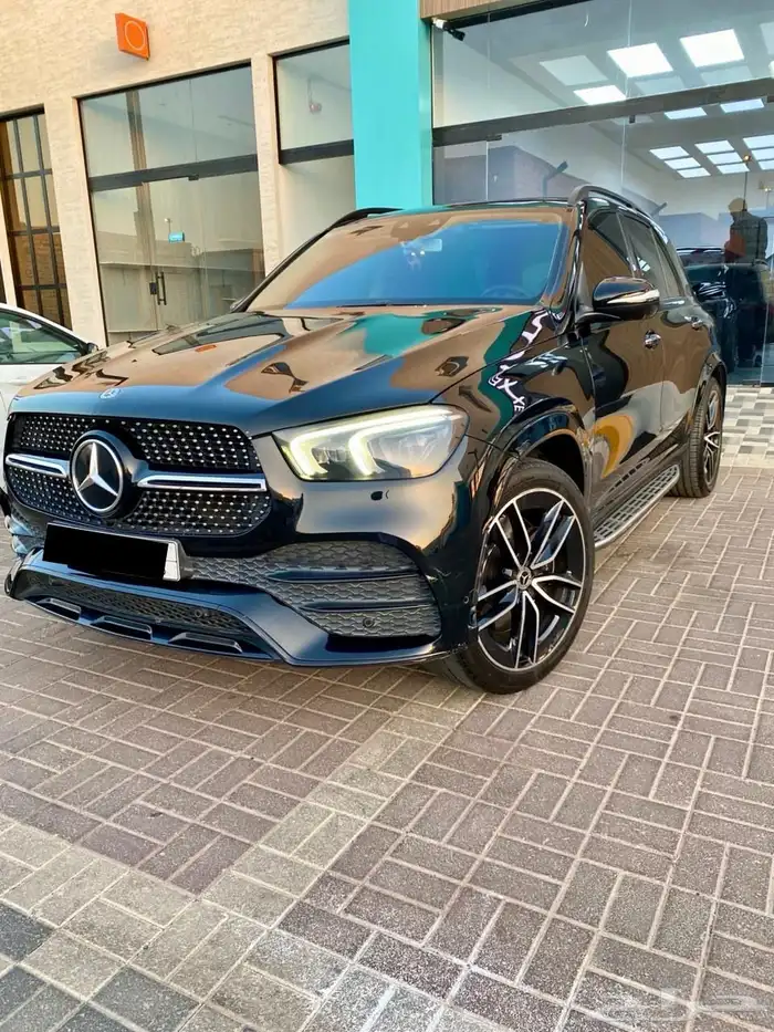 مرسيدس بنز GLE 450  Night Package 0