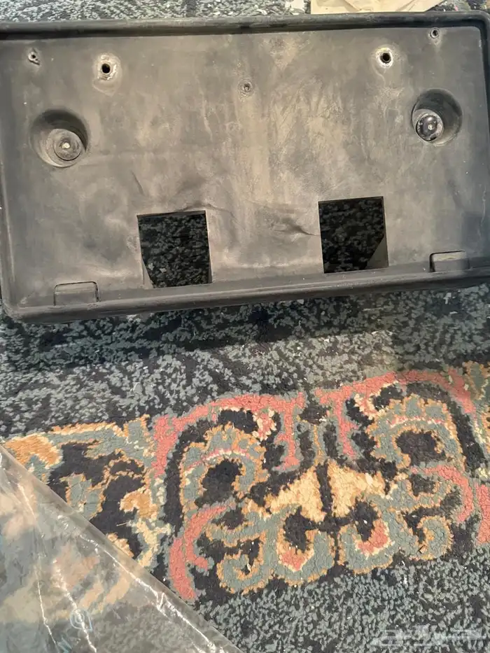 شمعات وقطع فورد فكتوريا 2011 أصليه 3