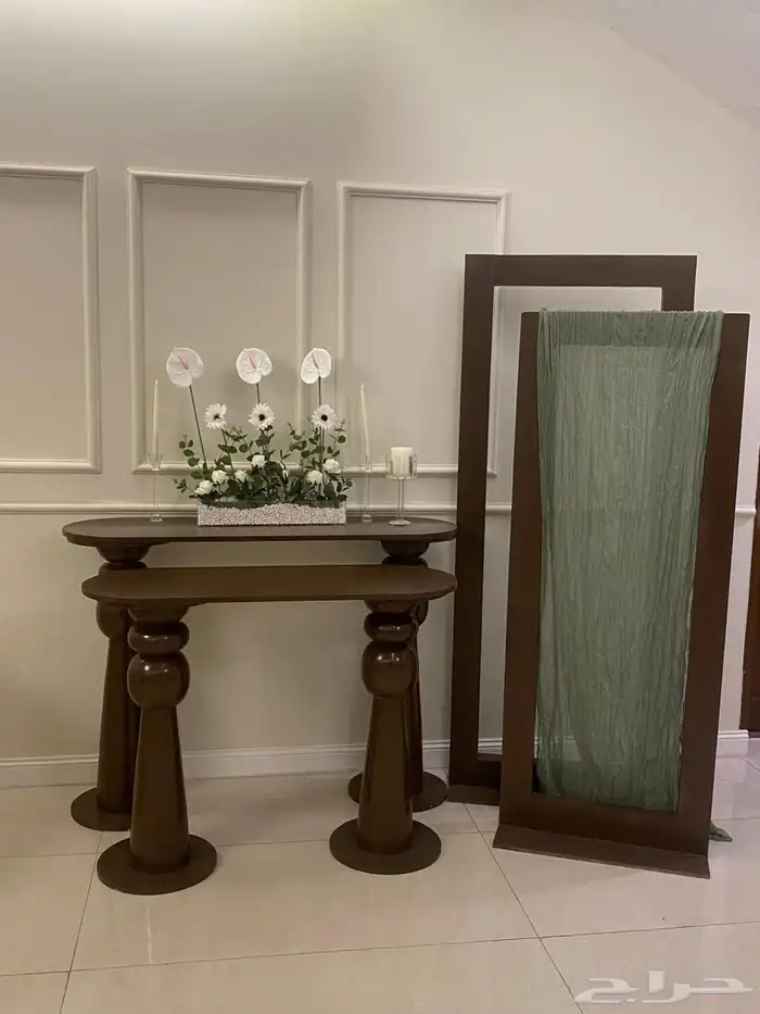 طاولة استقبال 0