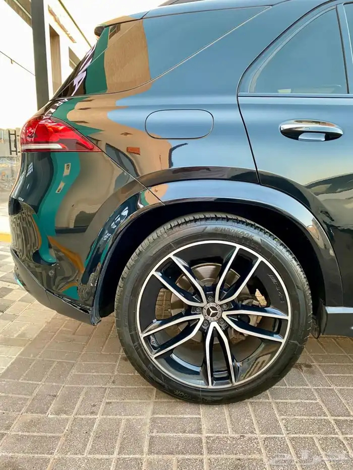 مرسيدس بنز GLE 450  Night Package 30