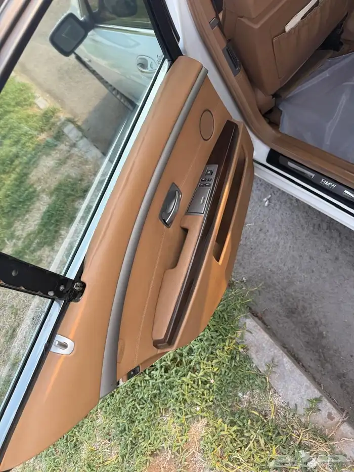 بي ام 740Li 2008 9