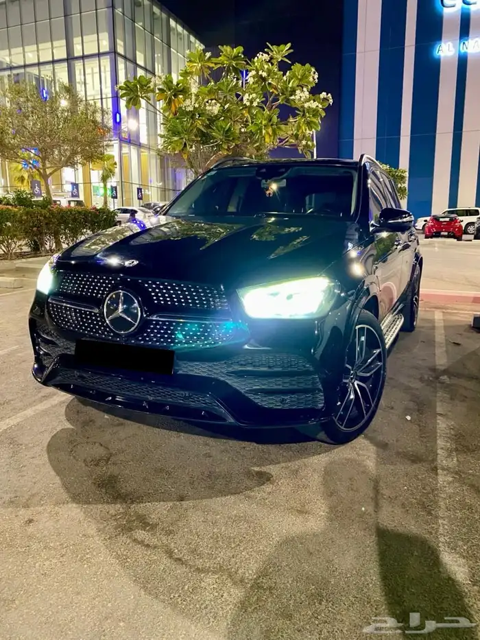 مرسيدس بنز GLE 450  Night Package 32