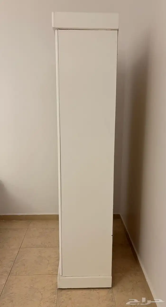 دولاب ملابس 1