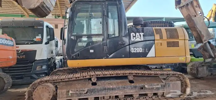 بوكلين كتر الموديل 2014 ماشي قليل بوكلين شد بلد للبيع 8