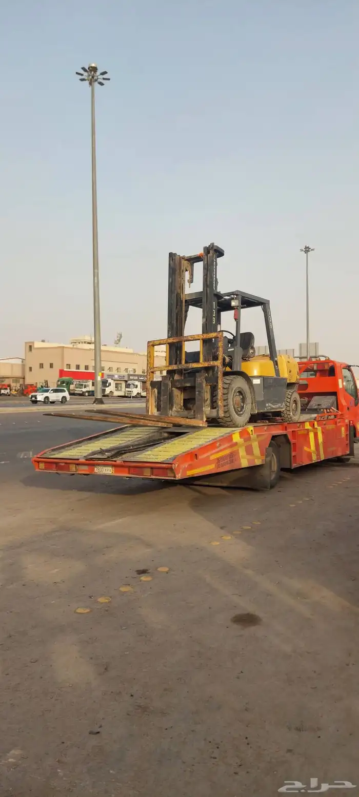 فوركلفت رافعة للايجار رافعه بوم لودر 5