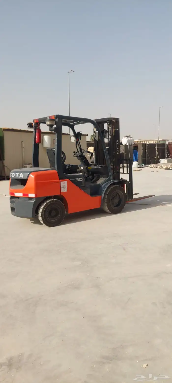 فوركلفت رافعة للايجار رافعه بوم لودر 0