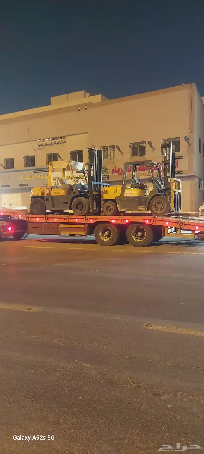فوركلفت رافعة للايجار رافعه بوم لودر 1