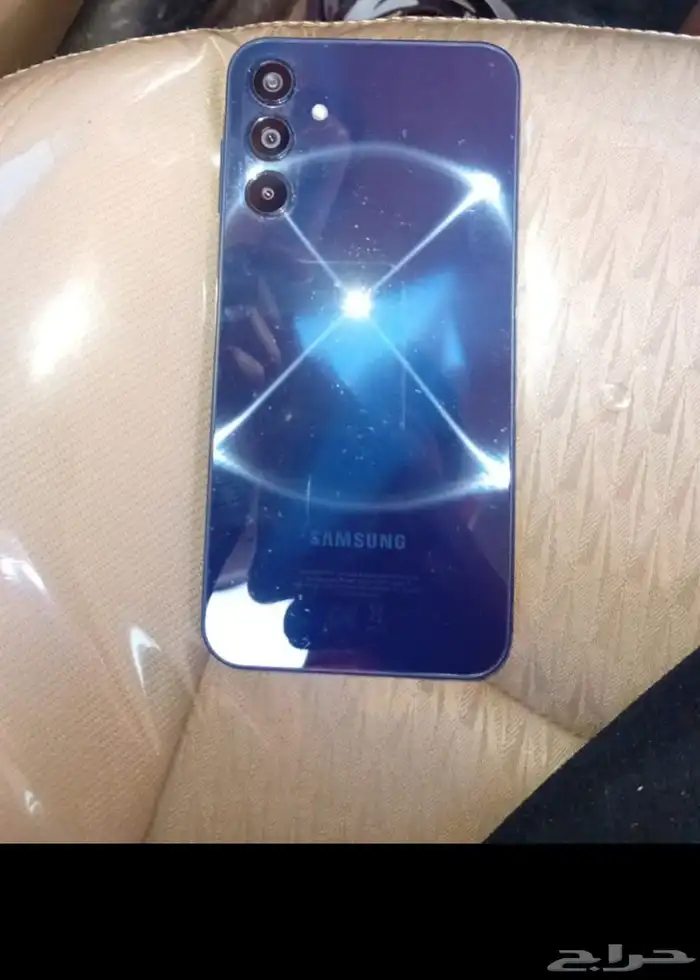 للبيع جوال سامسونج اي 15 0
