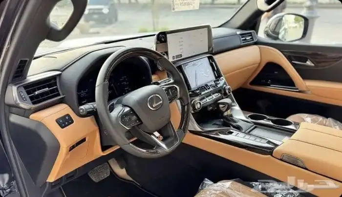 جيب لكزس 2025 LX BB سعودي اصفار (سعر مميز) 4