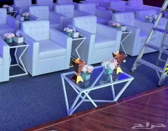 حفلات مناسبات تاجير كنب كراسي طاولات 0