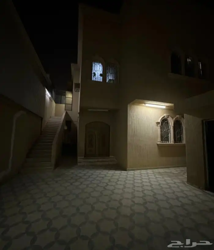فيلا للبيع بحي الروضه 1