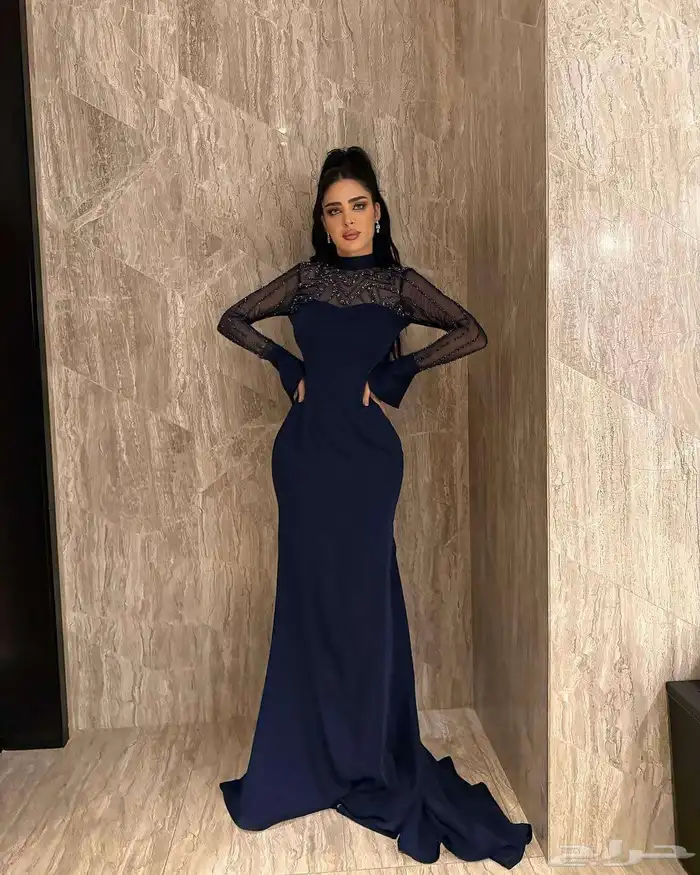 كوني نجمة مناسبتك مع فساتيننا الراقية 20