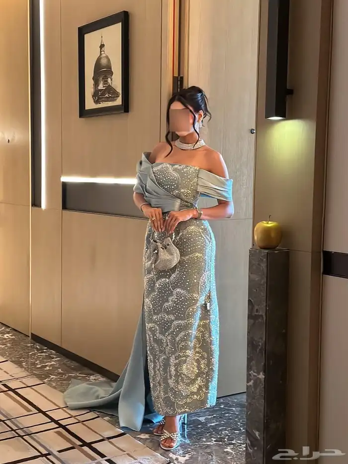 كوني نجمة مناسبتك مع فساتيننا الراقية 14