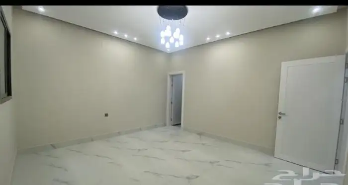 وحدات ارضيه وعلويه فاخره حي الفيصليه 7