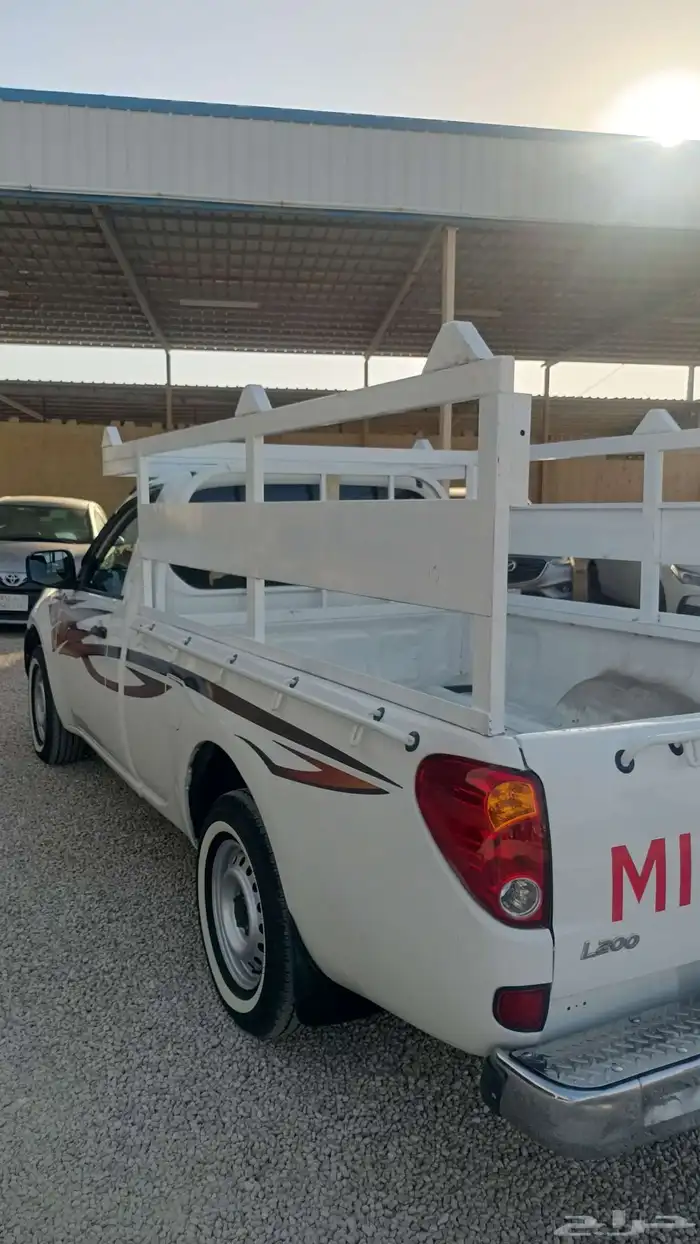 متسوبيشي2012 بنزين 3