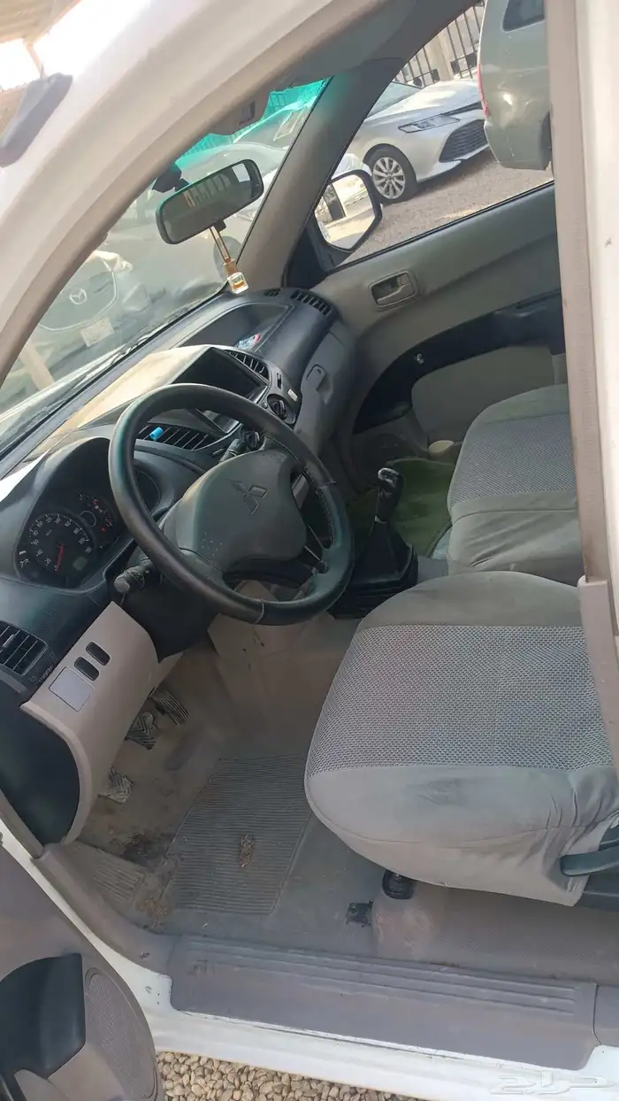 متسوبيشي2012 بنزين 6