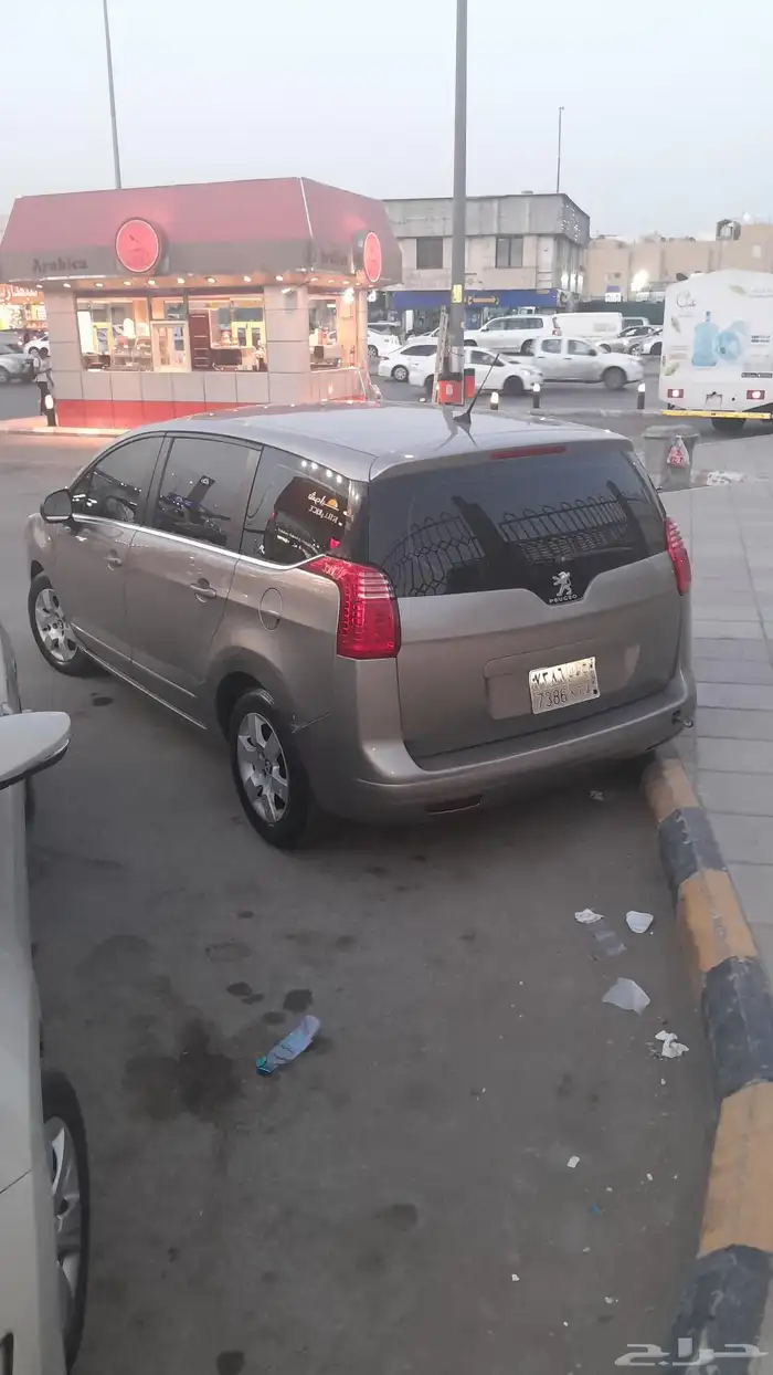 ..بيجو 5008 موديل 2015 ...جوال 5
