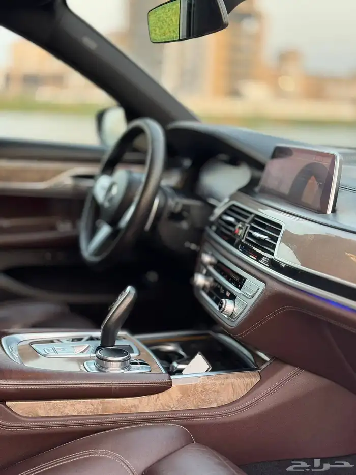 بي ام دبليو 740Li 2020 20