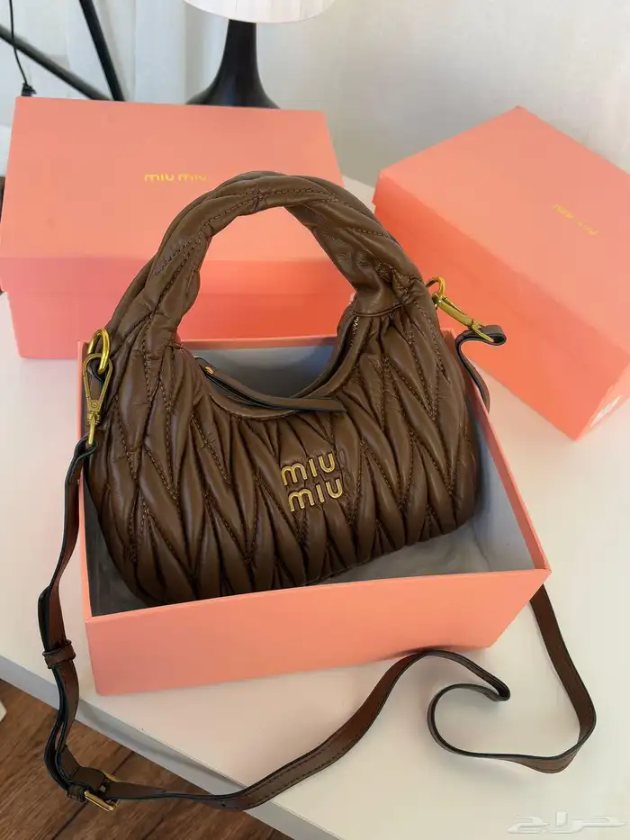 شنط ماركه شحن لجميع المملكة تجزئة فقط هذا العرض 11