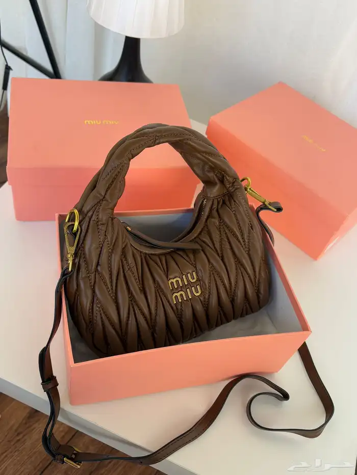 شنط ماركه شحن لجميع المملكة تجزئة فقط هذا العرض 31