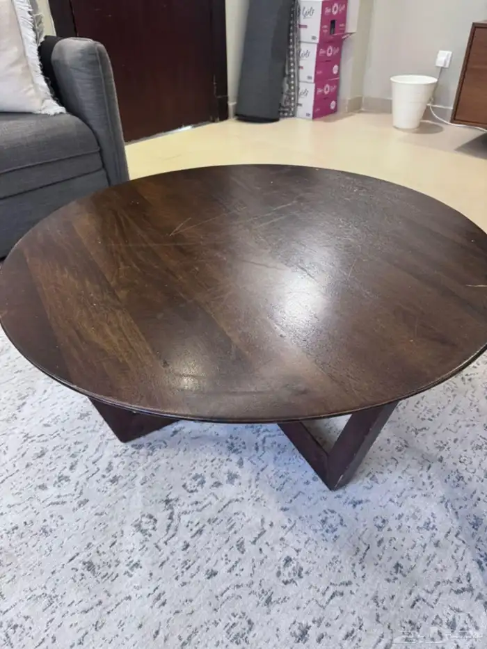 كنب بحاله ممتازة للبيع 2