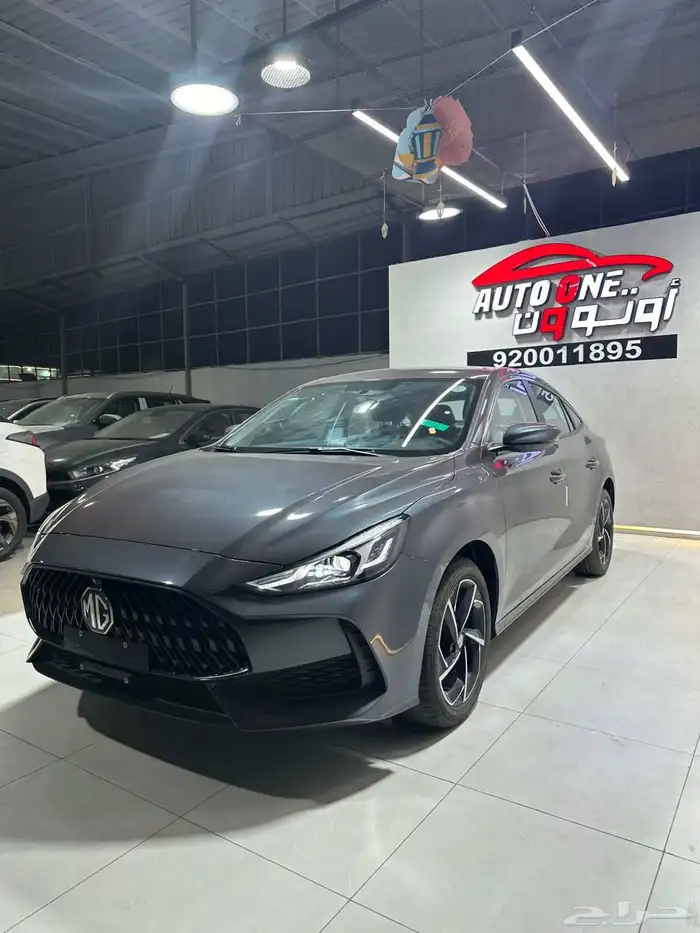 سياره MG GT كمفورت جير Dct بفتحه سقف موديل 2024 0