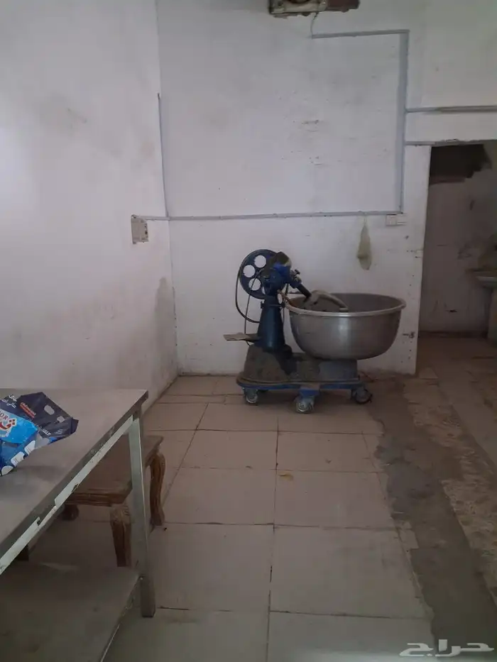 تموينات ومخبز تقبيل 1