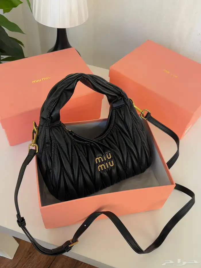 شنط ماركه شحن لجميع المملكة تجزئة فقط هذا العرض 4